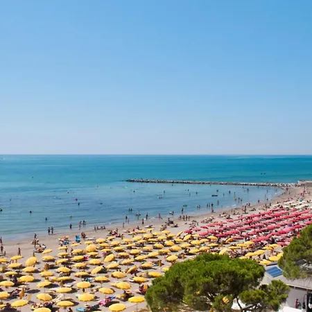 Apartament Adorable Seaview Flat At Pineta Grado